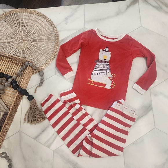 GAP Other - [ Baby Gap] size 5-cutest long sleeve & pants pajama set- red/ white stripe 🐻‍❄